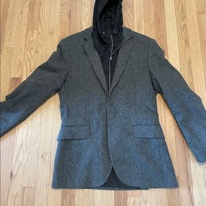 Express medium casual jacket. Removable hood. Excellent condition.